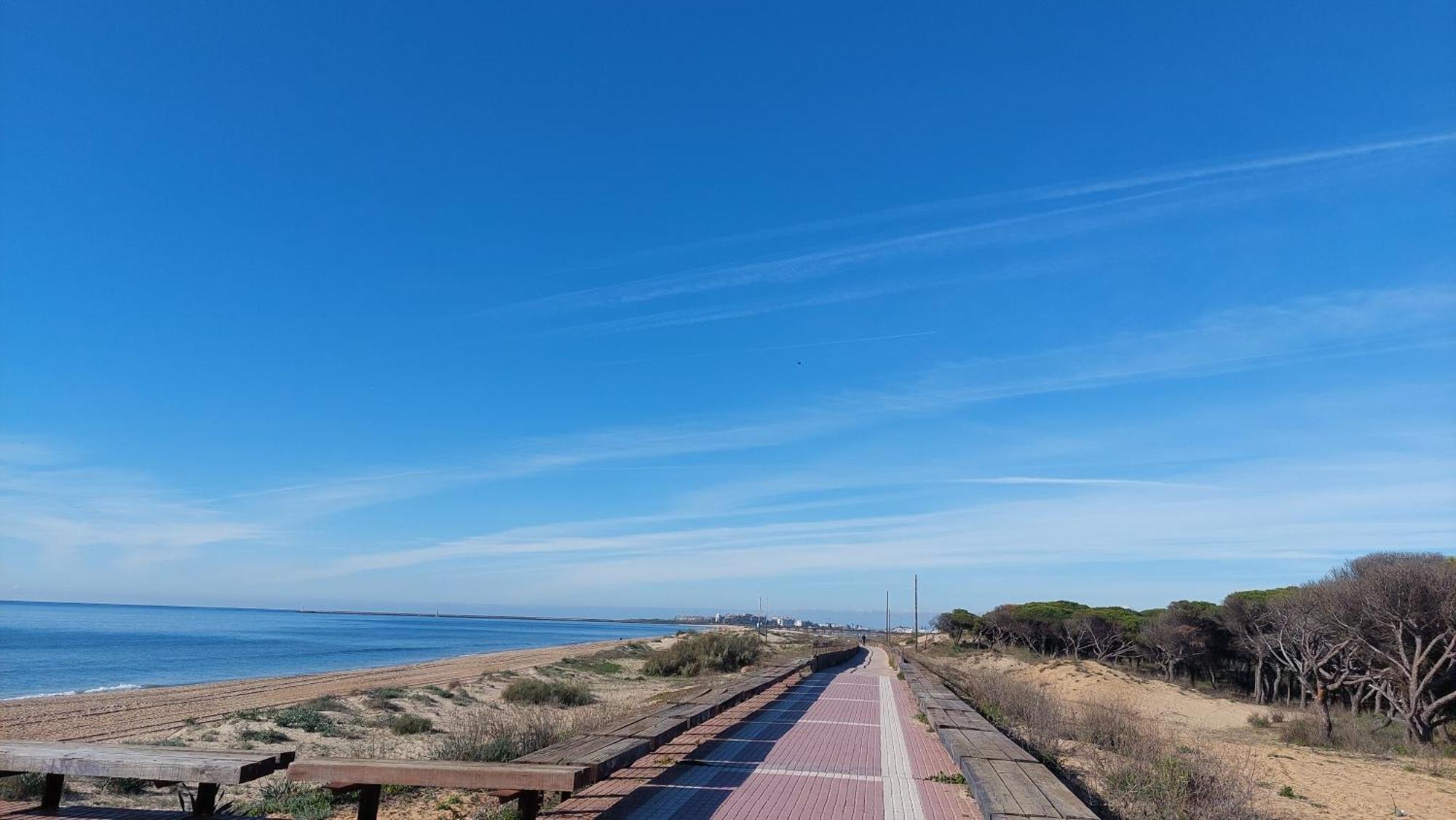 Estudio Con Piscina Y Garaje A 100 Mtr De La Playa Isla Cristina Kültér fotó