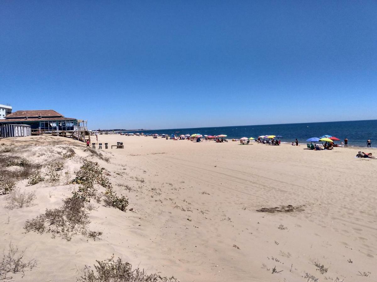 Estudio Con Piscina Y Garaje A 100 Mtr De La Playa Isla Cristina Kültér fotó
